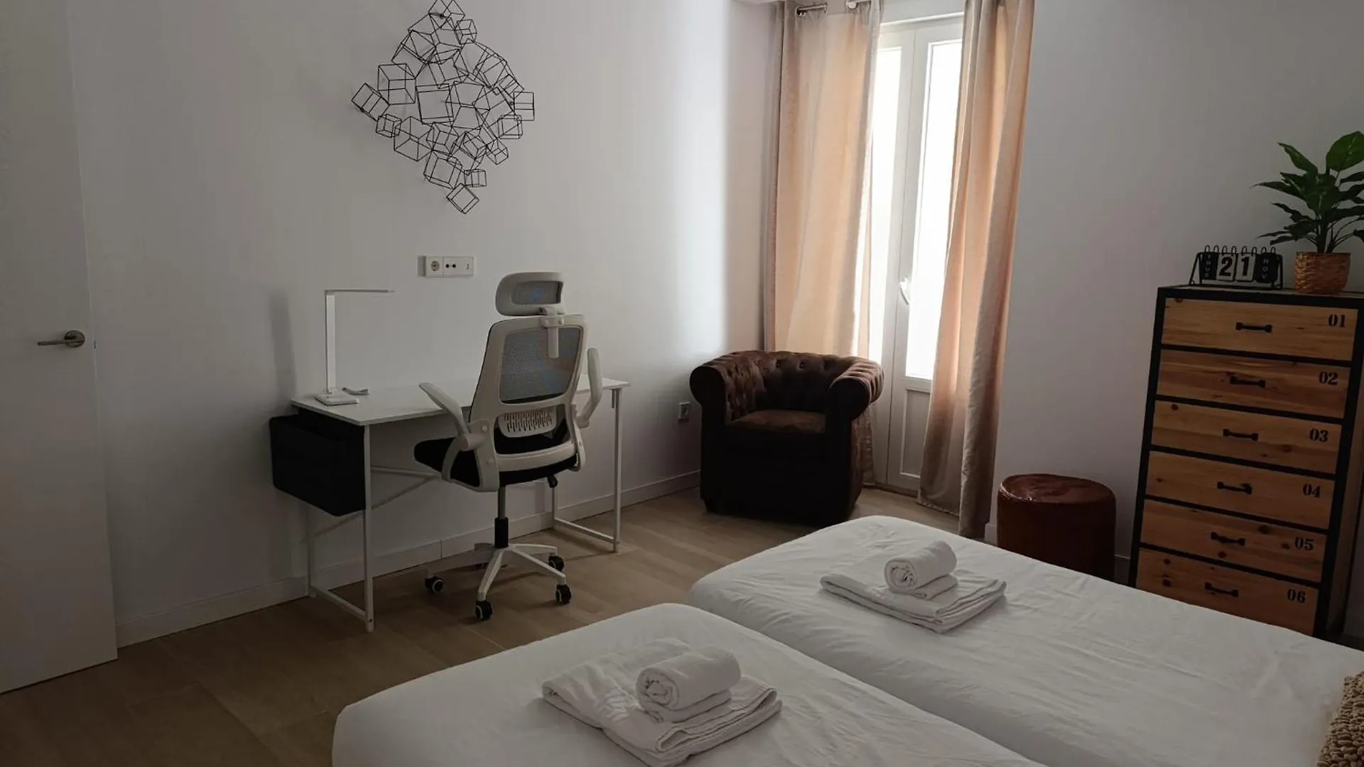 Travelers Dream By Livework Apartman Cádiz 0*,